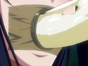 Bombe hentai surprise en train de se faire baiser par un monstre