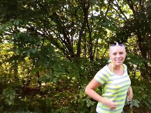 Lilli - Surprise par le fan utilisateur dans le parc !?? Baise