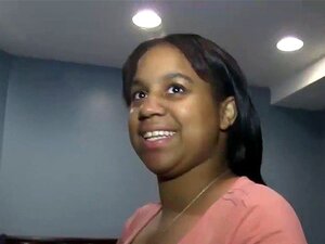 daisy red se fait baiser par des freaks de ghetto pakistanais. daisy