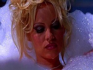 Pamela Anderson - Barb Wire