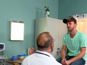Homos Max Sargent et Chandler Scott s'amusent de manière perverse