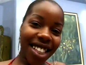 Salope noire enceinte a envie de bite raide