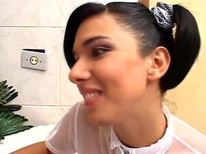 ÉCOLIÈRES TRANSSEXUELLES 2 - Scène 3
