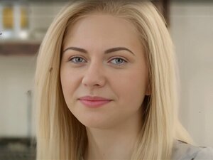 Le souhait de la Blonde fraîche Maria Exaucé: Plaisir de Chatte POV