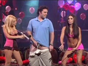 télévision publique nue 1. télévision publique nue 1