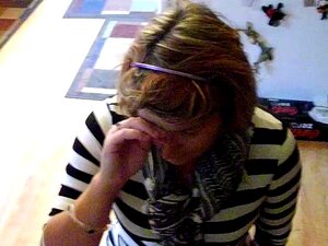 Juste de retour du docteur malade femme amateur facial!