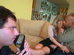 Shane Diesel montre sa bite monstrueuse à Chloes ni