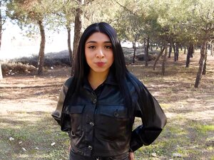 Préparez-vous à une rencontre inoubliable avec une séduisante