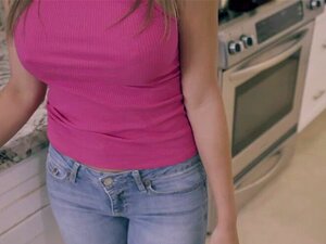 La Havane exhibe sa toute nouvelle branlette espagnole puis branle h.