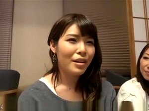 Une nana japonaise chaude dans le film JAV le plus chaud