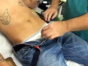 Docteur image de pénis nu gay, je l'ai ensuite fait soulever sa