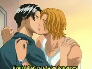 Un homme gay hentai blond et sa pédée brune baisent au lit