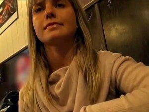 Le job de mannequin de Bela s'est révélé être un porno amateur, et