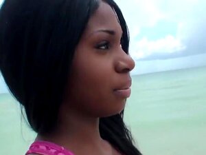 Action intense et torride avec Ebony GF Foxx. Préparez-vous à une