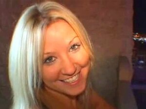 sexe à l'hôtel avec une mignonne blonde amateur. sexe à l'hôtel