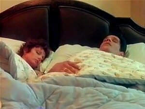 HONEY WILDER, DEIDRA HOPKINS-2286