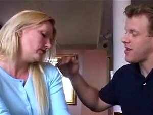 Belle MILF incroyable pénétrée et baisée
