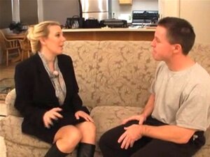 Kara Nox - belle-mère Humpin 2 (scène 4)