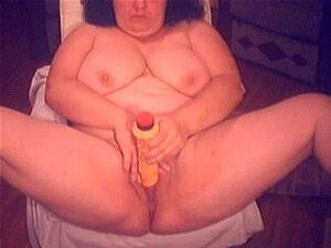Graisse mature dans une webcam R20