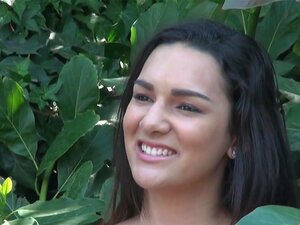 Paisley Parker - Film d'action, Paisley Parker emmène ce plateau en