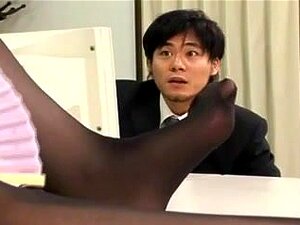 Adoration des pieds japonais 1. Adoration des pieds japonais avec des