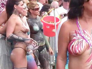 TOUTES LES SALOPES AMÉRICAINES NON CENSURÉES 3 - Scène 3