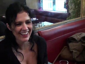 La fille laline mouillée Monse savoure une belle baise française