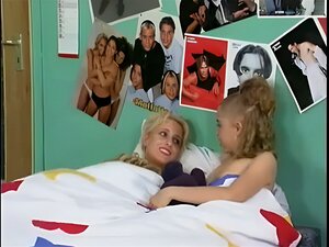 Salope Lesbienne A Travaillé