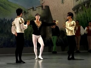 Naked Ballet II, C'est l'une des vidéos adultes étranges à jamais