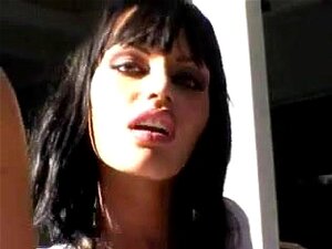 Anita Blonde est la plus excellente par TROC, cette nana est en effet