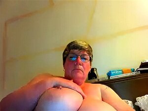 Mature BBW aux gros seins