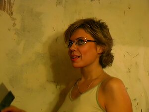 Cofi dans du porno maison montrant un couple d'amants en train de