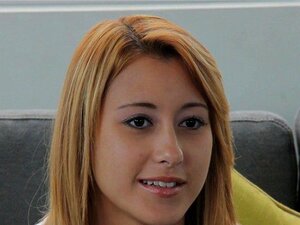 HD CastingCouch-X - Marina Angels se fait baiser pour la première