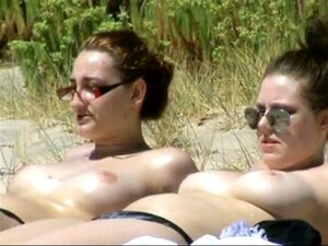 plus de 1500 vidéos sur nudebeachcravings