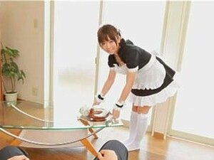Mana Sakura - Cosplay - Femme de ménage - Sexe. Où est Sakura -