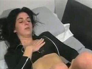 Une vidéo porno amateur avec ma femme italienne