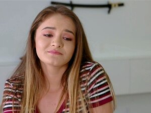 Shea et Brad ont partagé une pénétration de chatte brûlante. Shea