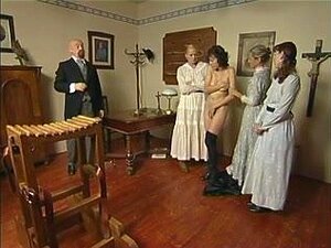 Plongez dans l'univers palpitant du BDSM, où domination et soumission