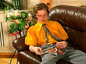 nerd et milf heureuse