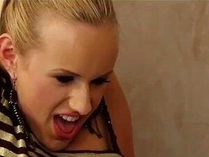 Porn For Women Real People Sex - oral, branlette de pied et par