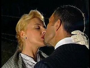 Dans Memory Of Ursula Cavalcanti, Ursula était l'une de mes stars du