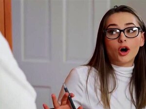 Aften suce et baise la bite de petites mains avec sa belle-mère