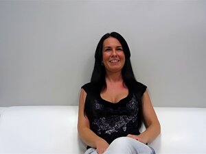 Belle-mère tchèque, j'aimerais baiser en auditionnant pour du porno