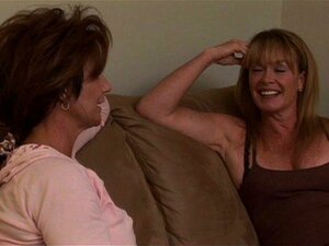 Deauxma & Porsche Lynn dans Road Queen #04, Scène #01, Deauxma va