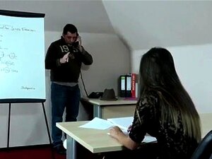 Blonde mignonne, grosse bite noire, anal, apprendre à Cindy à parler