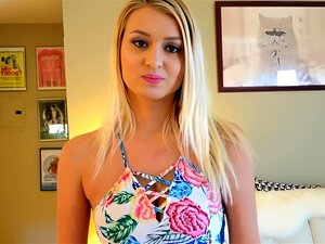 PropertySex - Une chatte polonaise aide à convaincre le propriétaire