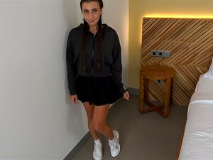 COMPILATION DES MEILLEURS MOMENTS DE KRISS KISS! Vous jouirez vite et