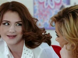 Lesbienne perverse belle-mère-belle-fille dans un plan à quatre