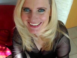Smutty-Tina éjacule