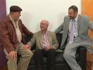 Regardez Maduro con machoter maintenant ! - Porno gay, plus âgé,